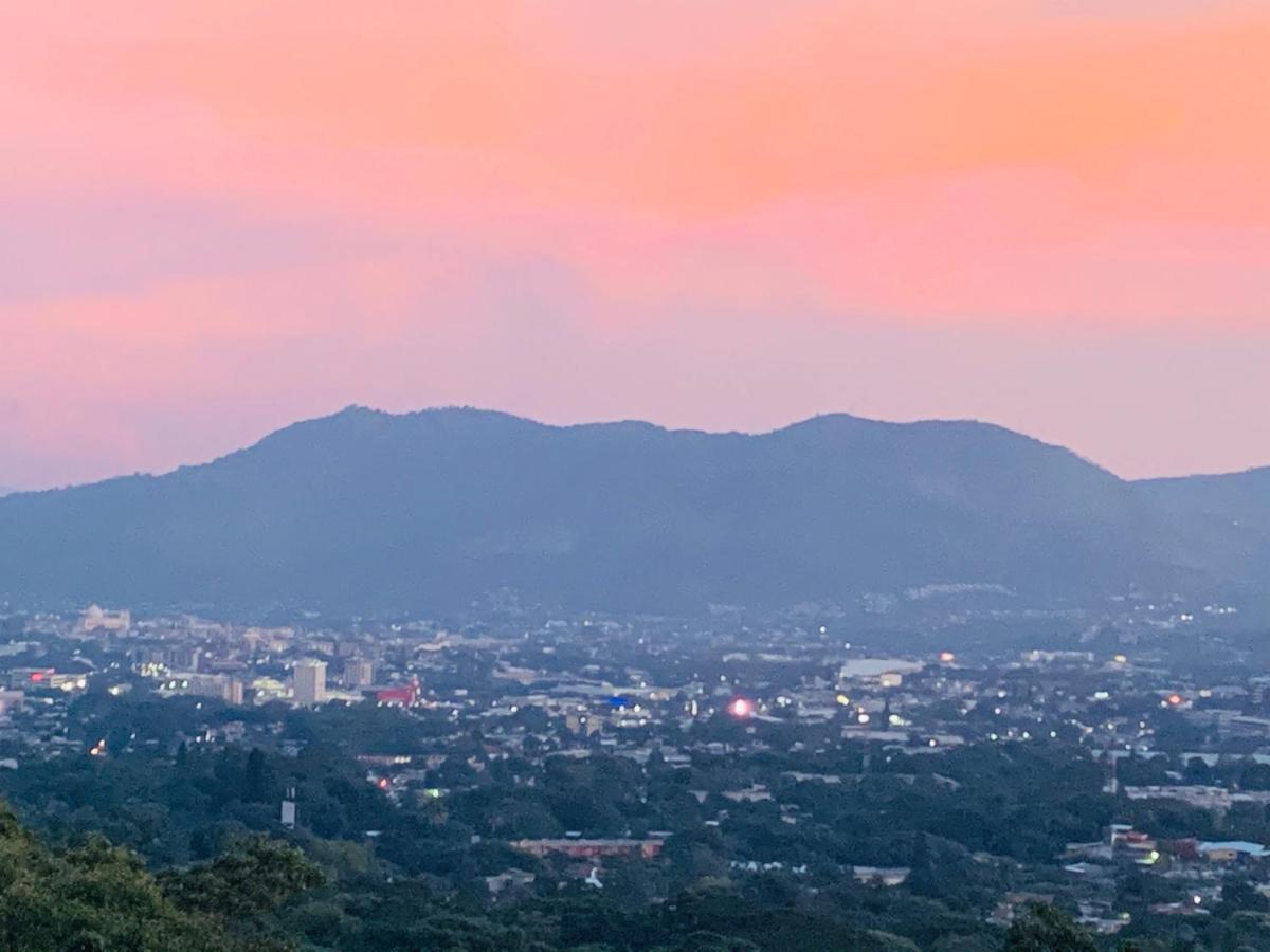 Apartamento Con La Mejor Vista De San Salvador Dış mekan fotoğraf